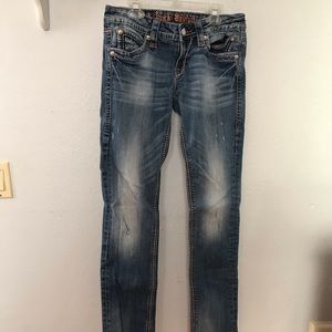 Rock revival straight leg jeans